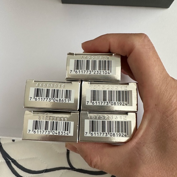 5 pieces skincare with bag - Picture 7 of 8